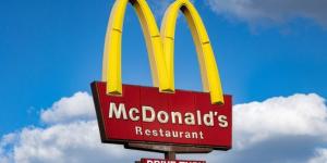 McDonald's and Franchisees Escalate Battle Over Chain Rules